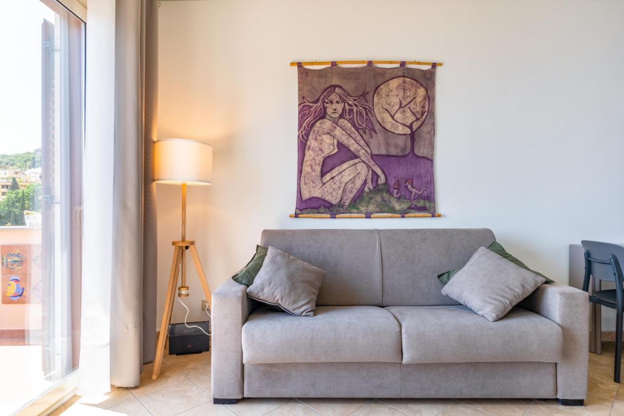 Taormina Panoramic Apartment With Parking מראה חיצוני תמונה