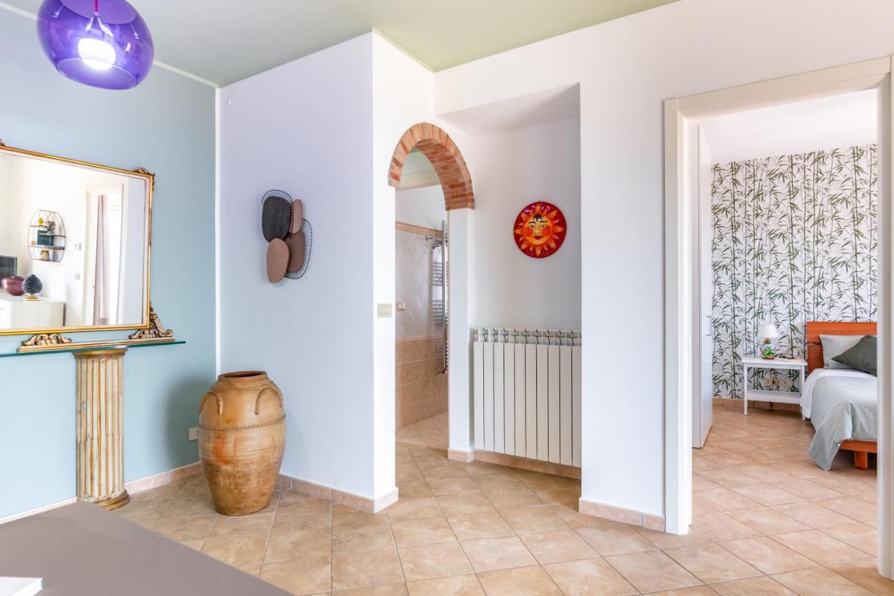 Taormina Panoramic Apartment With Parking מראה חיצוני תמונה